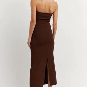 Elegant Brown Strapless Dress